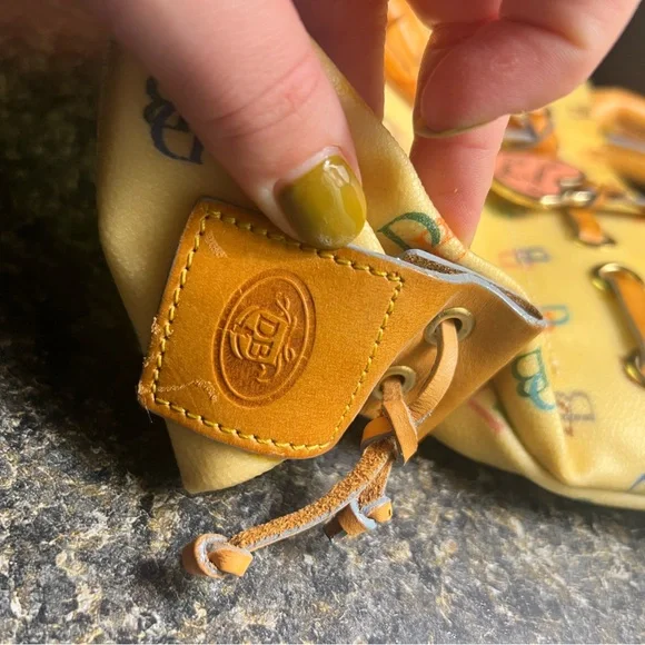 Vintage Dooney & Bourke Yellow Multicolor Logo Tote - Picture 13 of 16